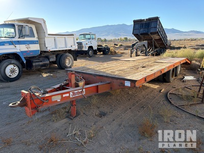 1977 Jacobsen DB.D.2312 23 ft T/A Equipment Trailer