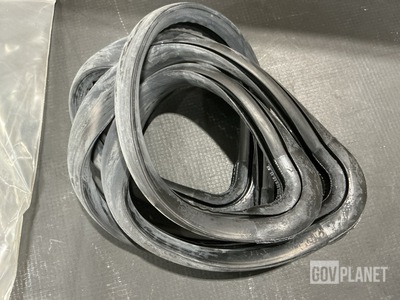 (72) BAE Systems 12417856 Special Shaped Section Seals