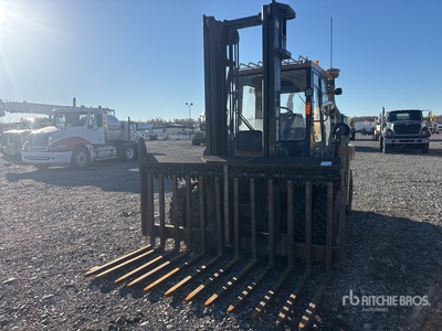 2011 Cat DP70E 15200 lb Pneumatic Tire Chariot Élévateur