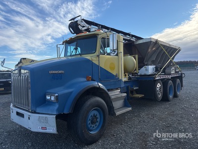 2000 Kenworth T800 6x4 Ciężarówka z przenośnikiem betonu
