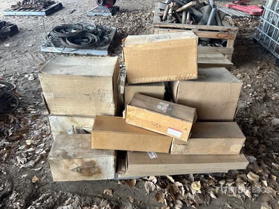 Quantity of Assorted Air Filtros