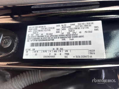 2022 Ford F-150 XLT 4x4 Crew Cab Pickup