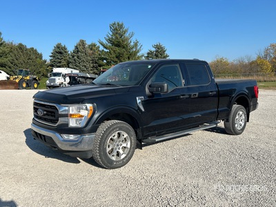 2022 Ford F-150 XLT 4x4 Crew Cab Pickup