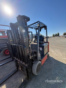 Toyota 8FBCU25 Forklift
