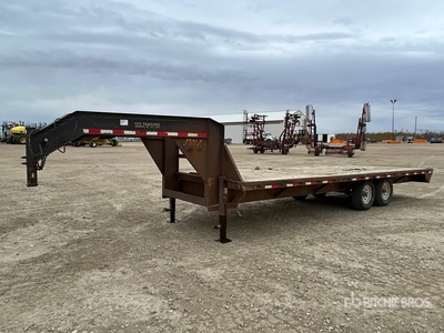 2000 SWS 24 ft T/A Gooseneck Equipment Trailer