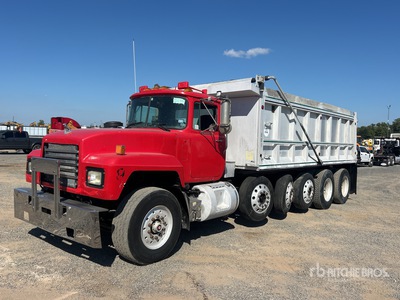 2001 Mack RD688S 12x4 Simple 16 Vijfassige kiepwagen
