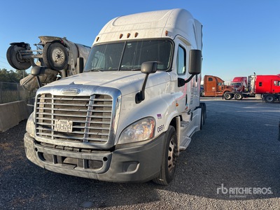 2016 Freightliner Cascadia 125 6x4 T/A Sleeper Truck Tractor (Inoperable)