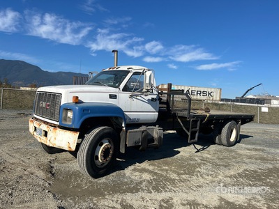 1999 GMC 7500 Top Kick 4x2 Flatbed Truck