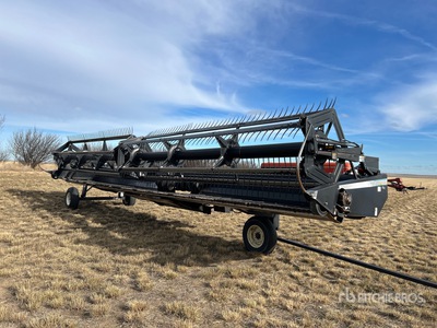 1998 MacDon 960 36 ft Draper Cabezal de cosechadora trilladora