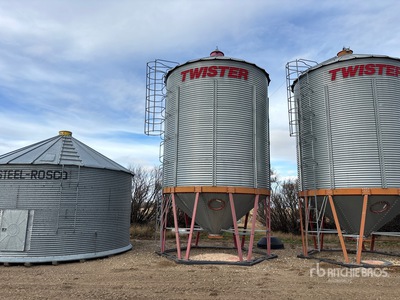 Twister +/- 2200 bu 5 Ring Hopper Grain Bin