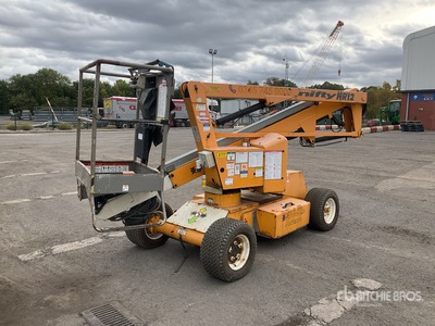 2015 Nifty-Lift HR12NDE 2WD Hybrid Podnośnik Przegubowy (Inoperable)