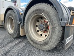 4 Underbody - Truck with 