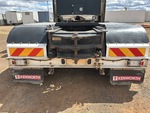 4 Underbody - Truck with 