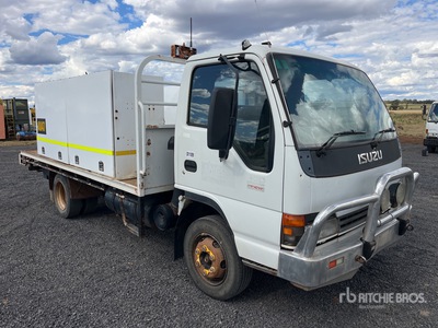 2005 Isuzu NPR300 4x2 Servicewagen