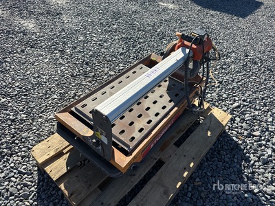2012 Husqvarna TS 73 R Table Saw