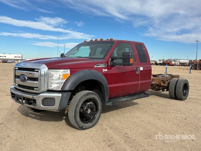 2015 Ford F-550 XLT 4x4 Extended Cab Cab and Chassis