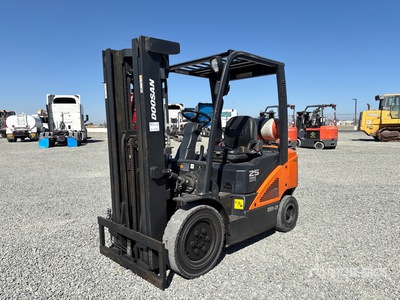 2020 Doosan G25N-7LP 5000 lb Cushion Tire Forklift