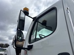 Cab with Mirrors