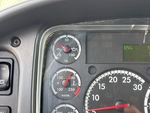 Cab with Oil Pressure