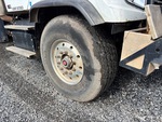 Underbody with Right Steer Tire