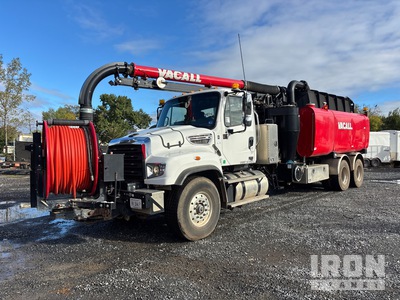 Vacall AJV1215 on 2025 Freightliner 114SD 6x4 Vacuum Excavator Truck