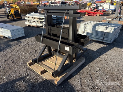 Quantity of (2) Chains Holder Headache Rack
