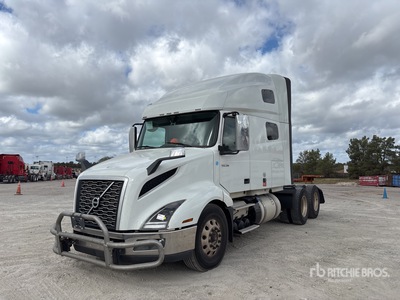 2023 Volvo VNL64T760 6x4 Tracteur routier couchette