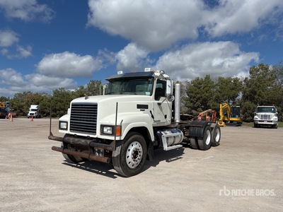2016 Mack CHU613 6x4 Day Cab Truck Tractor