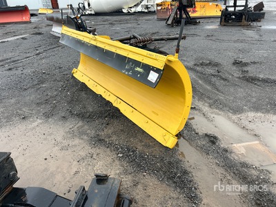 9 ft Hydraulic Reversing Pług do śniegu - Fits Tractor