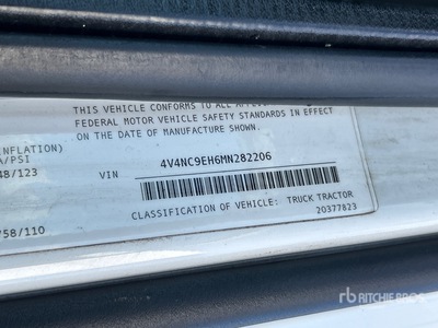 2021 Volvo VNL 6x4 T/A Sleeper Truck Tractor