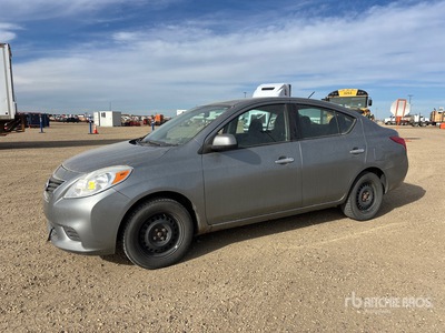 2012 Nissan Versa Automobile