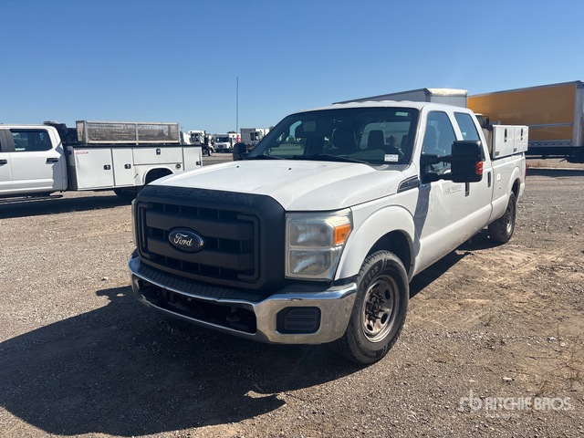 2015 Ford 2015 Ford F-250 XL 4x2 Crew Cab Pickup