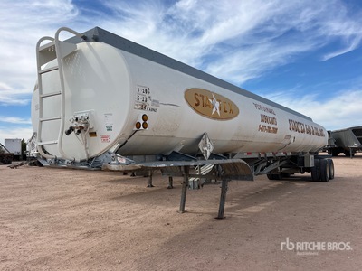 2000 Heil 9350 gal T/A Trailer cisterna