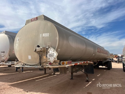 1993 Heil 9200 gal T/A Tanker Trailer