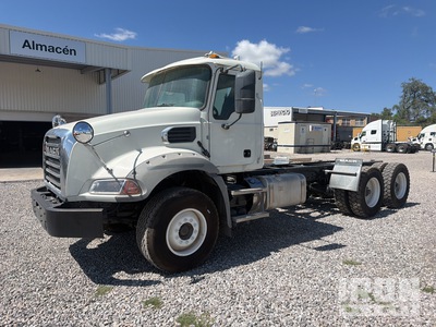 2024 Mack Granite 6x4 Day Cab Truck Tractor