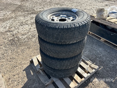 Quantity of (4) 265/75R16 16 Inch Tyres