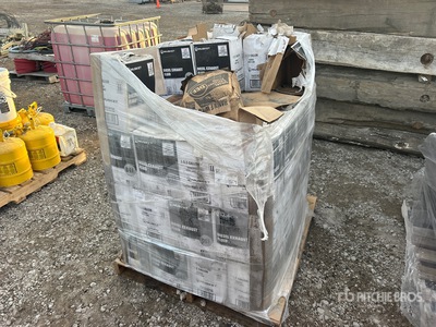Quantity of Pallets of Musket DEF Fluid Divers - Magasin, entrepôt, consommateur