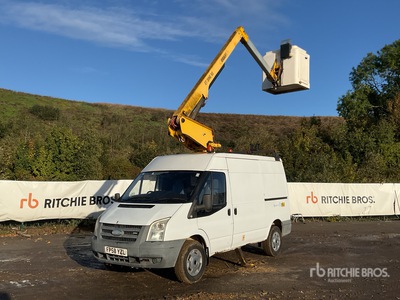 2007 Versalift ET 30 NEXS 200 kg on 2008 Ford Transit 4x2 Boom Truck