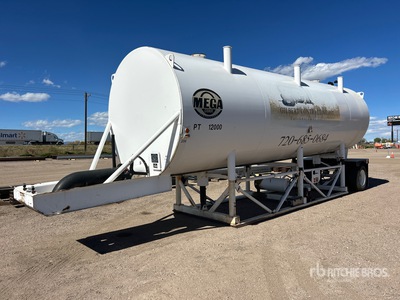 2005 Mega 12000 gal S/A Water Tower
