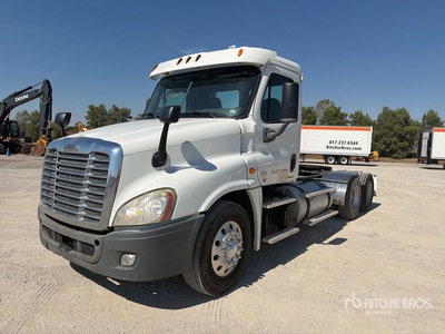 2012 Freightliner Cascadia 125 6x4 T/A Day Cab Truck Tractor