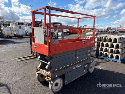 2017 Skyjack SJ 3226 Electric Scissor Lift