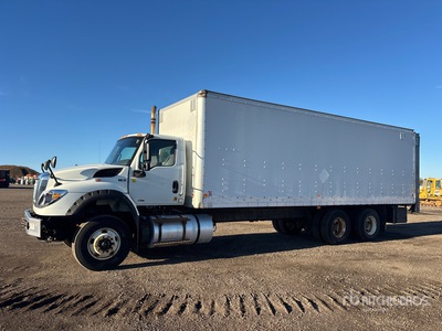 2020 International HV613 6x4 Furgonetka