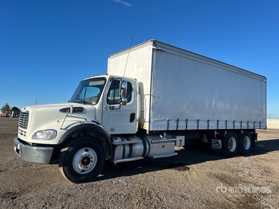 2018 Freightliner M2 112 6x4 Camion con lona
