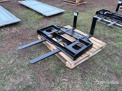 2026 GIYI GY-DHC 59 in Skid Steer Forks (Unused)
