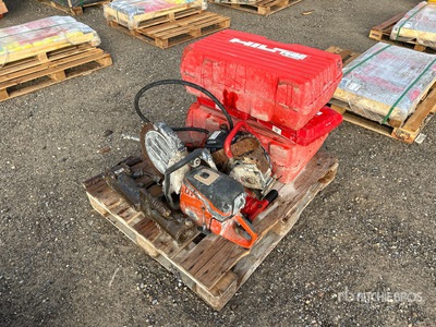 Quantity of Air Hammers and Saws