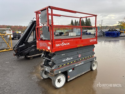 Skyjack SJIII3226 Electric Scissor Lift