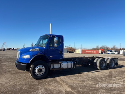 2019 Freightliner M2 106 6x4 を見 Cab and Chassis