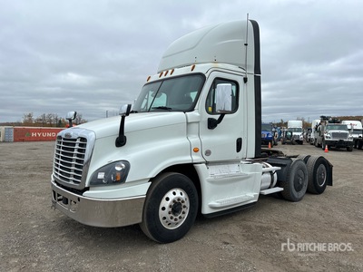 2019 Freightliner Cascadia 125 6x4 トラックトラクター（T/A）