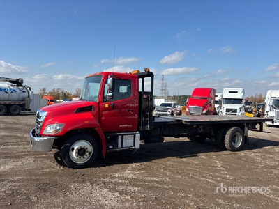 2017 Hino 338 4x2 Flatbed Truck