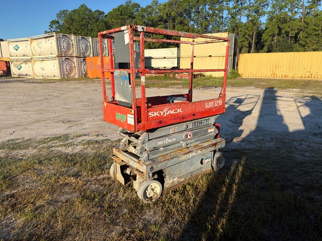 2014 Skyjack SJIII-3219 Electric Scissor Lift